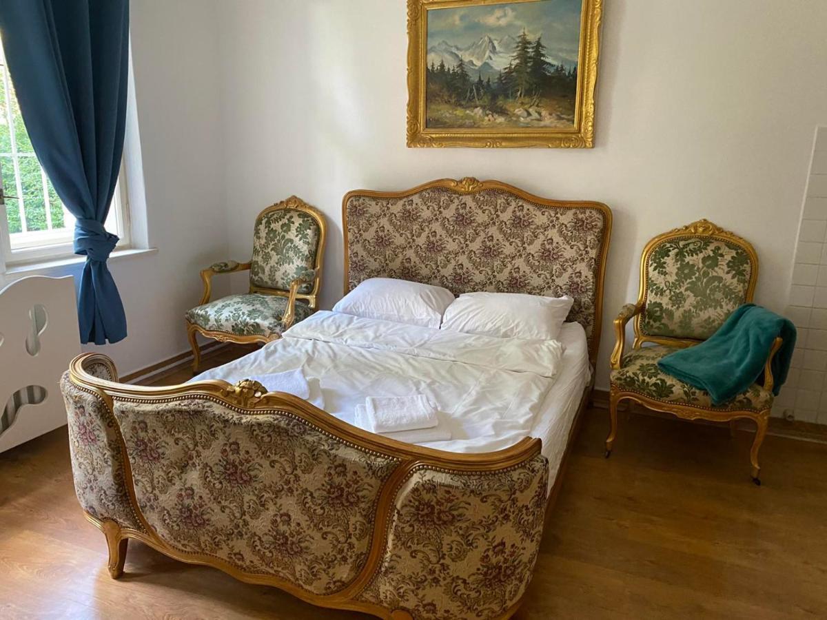 Апартаменты Bank Invest Apartmens - Old Town Прага Экстерьер фото