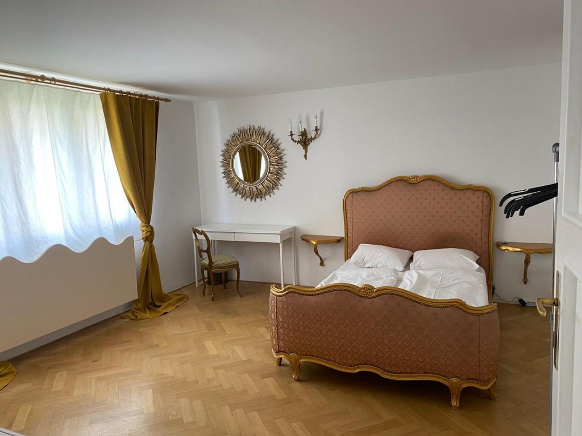 Апартаменты Bank Invest Apartmens - Old Town Прага Экстерьер фото